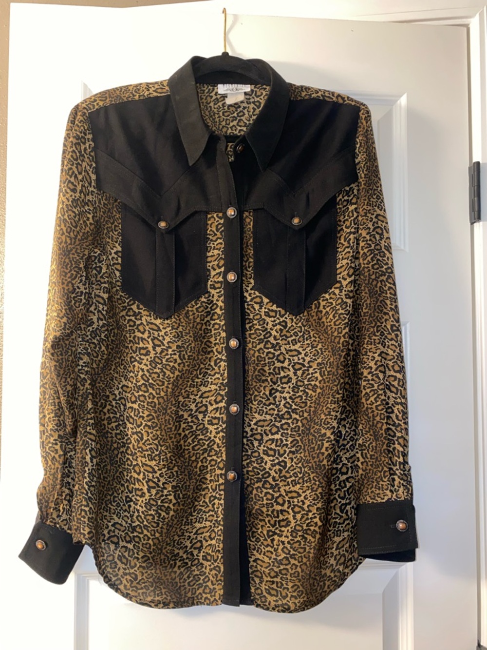 Leopard Print Button-Up Western Shirt with Black Yoke